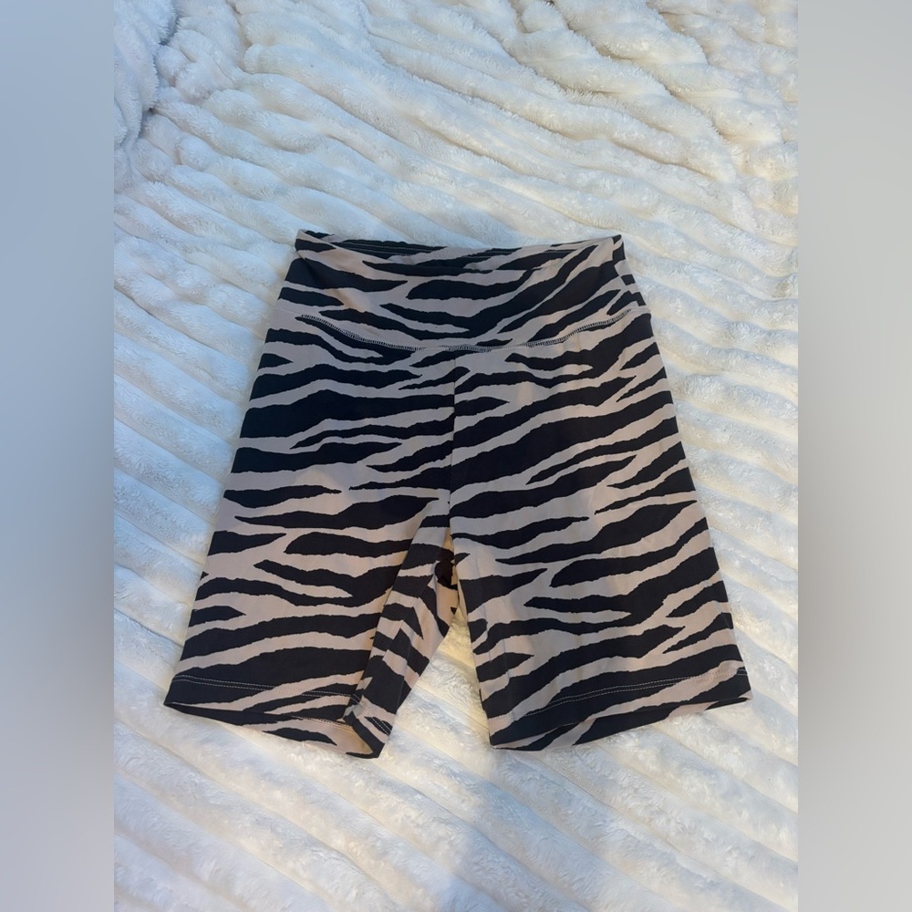 American Eagle Biker Shorts